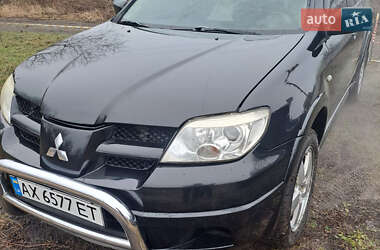 Позашляховик / Кросовер Mitsubishi Outlander 2005 в Харкові