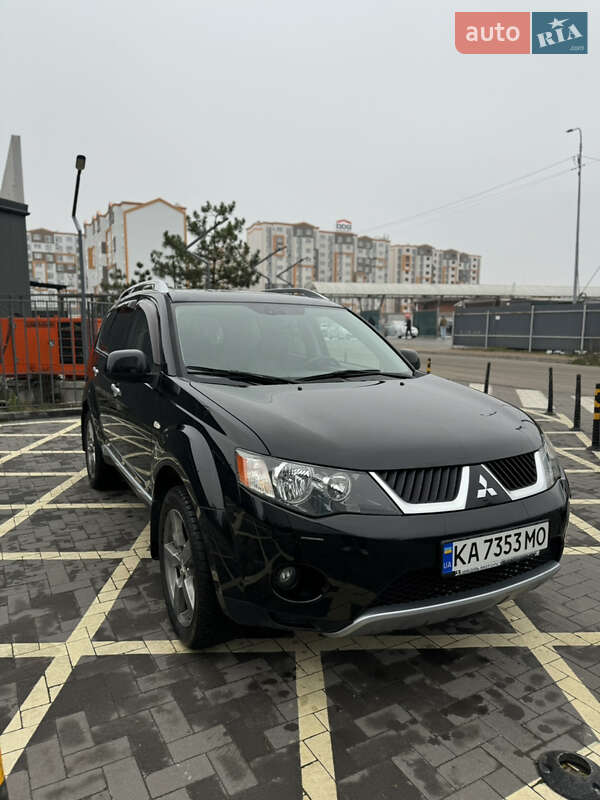 Mitsubishi Outlander 2008