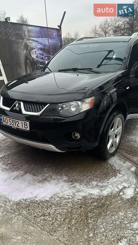 Позашляховик / Кросовер Mitsubishi Outlander 2006 в Сваляві фото Позашляховик / Кросовер Mitsubishi Outlander 2006 в Сваляві