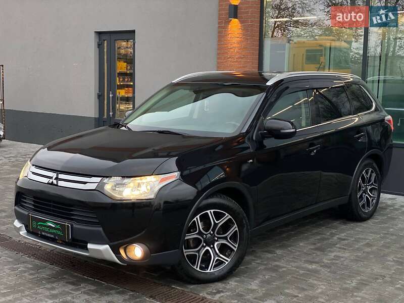 Позашляховик / Кросовер Mitsubishi Outlander 2015 в Києві фото 4 Позашляховик / Кросовер Mitsubishi Outlander 2015 в Києві