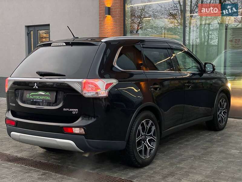 Позашляховик / Кросовер Mitsubishi Outlander 2015 в Києві фото 10 Позашляховик / Кросовер Mitsubishi Outlander 2015 в Києві