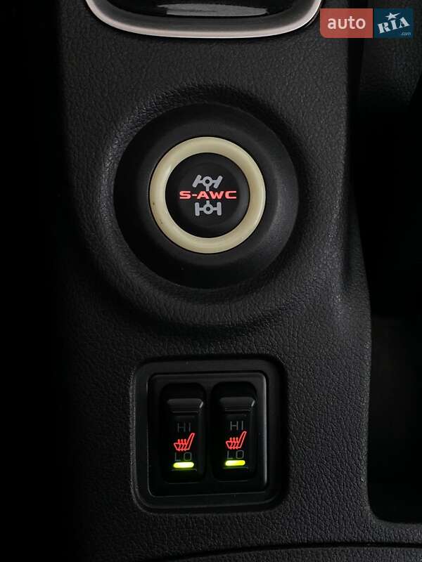 Позашляховик / Кросовер Mitsubishi Outlander 2015 в Києві фото 33 Позашляховик / Кросовер Mitsubishi Outlander 2015 в Києві