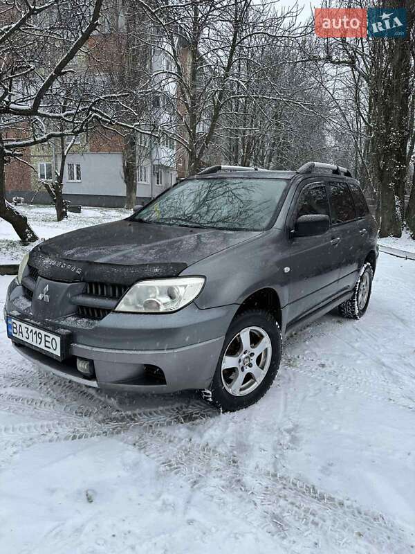 Позашляховик / Кросовер Mitsubishi Outlander 2004 в Кропивницькому