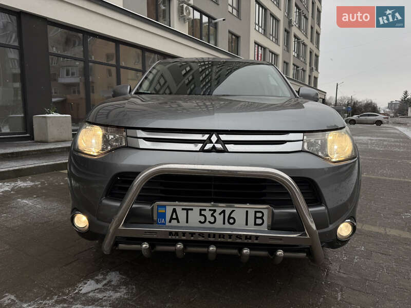Позашляховик / Кросовер Mitsubishi Outlander 2014 в Івано-Франківську фото 16 Позашляховик / Кросовер Mitsubishi Outlander 2014 в Івано-Франківську
