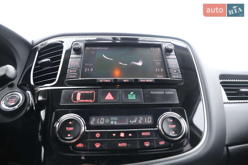 Позашляховик / Кросовер Mitsubishi Outlander 2015 в Трускавці фото 137 Позашляховик / Кросовер Mitsubishi Outlander 2015 в Трускавці
