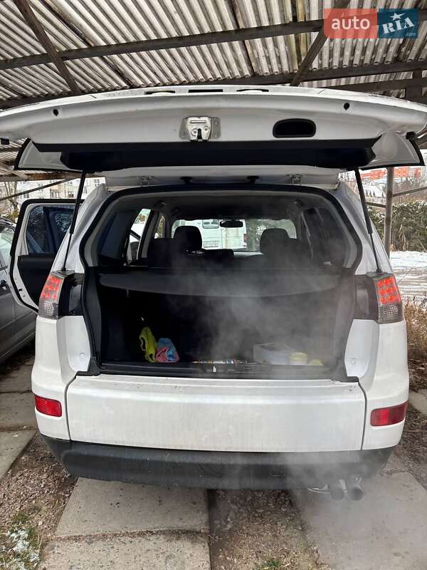 Позашляховик / Кросовер Mitsubishi Outlander 2006 в Трускавці