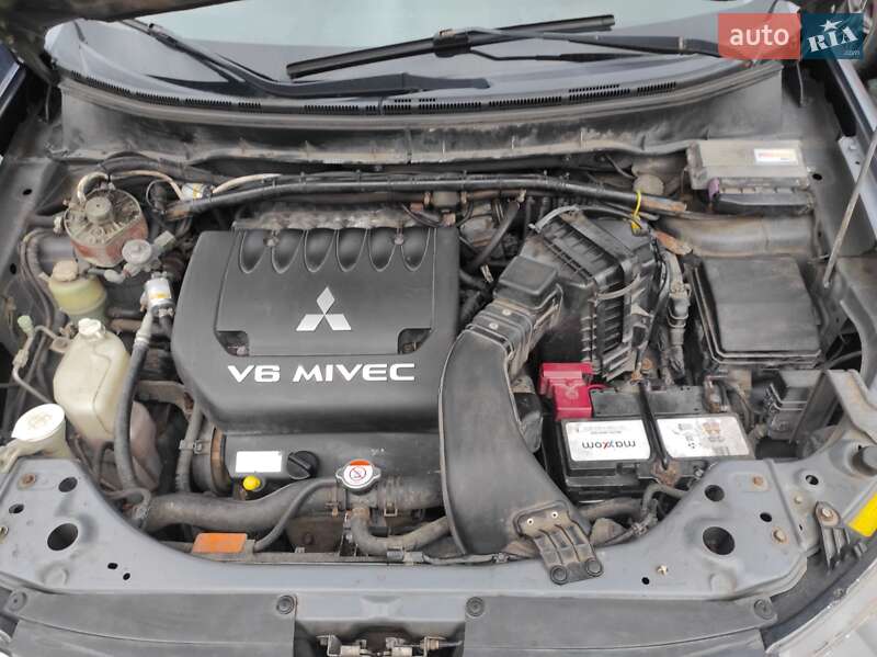Позашляховик / Кросовер Mitsubishi Outlander 2007 в Кам'янському фото 24 Позашляховик / Кросовер Mitsubishi Outlander 2007 в Кам'янському