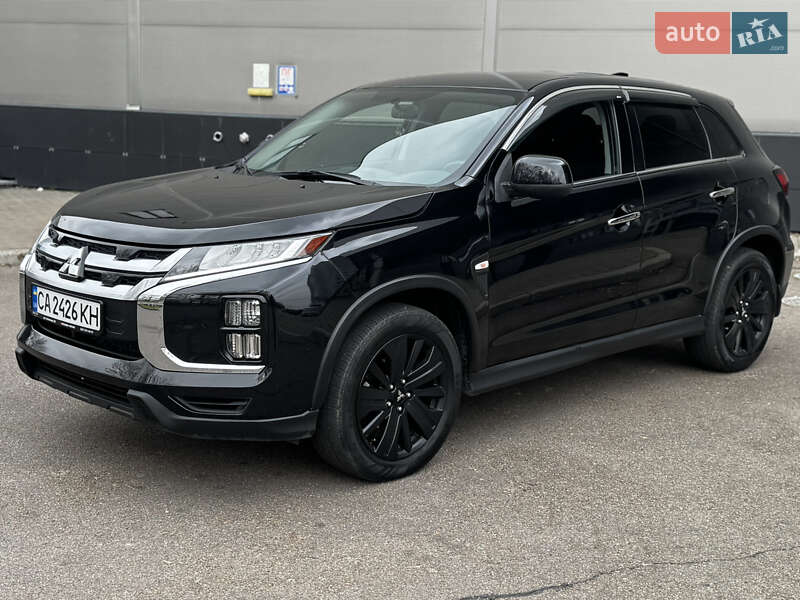 Позашляховик / Кросовер Mitsubishi Outlander 2019 в Києві фото 4 Позашляховик / Кросовер Mitsubishi Outlander 2019 в Києві