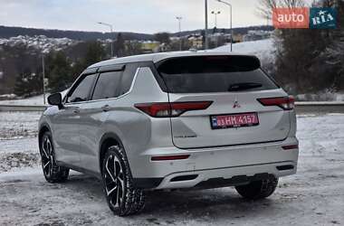 Позашляховик / Кросовер Mitsubishi Outlander 2021 в Тернополі