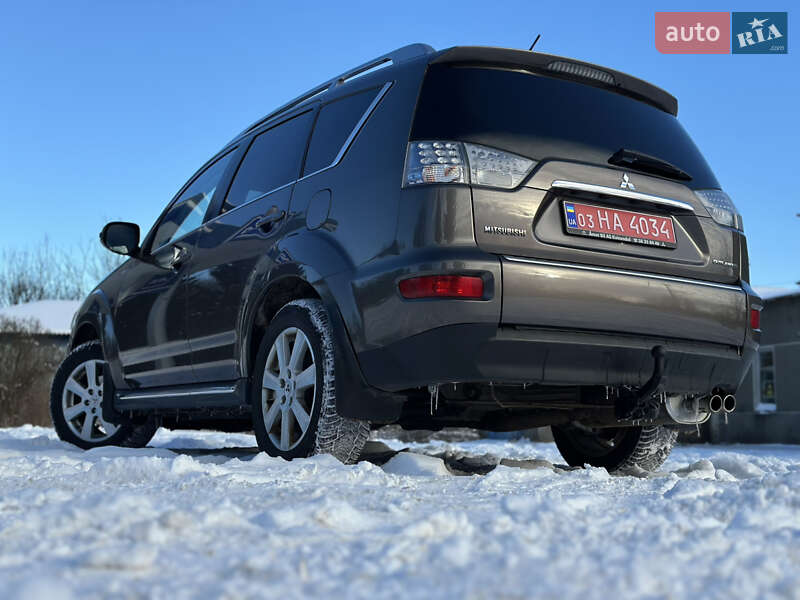 Позашляховик / Кросовер Mitsubishi Outlander 2011 в Бердичеві