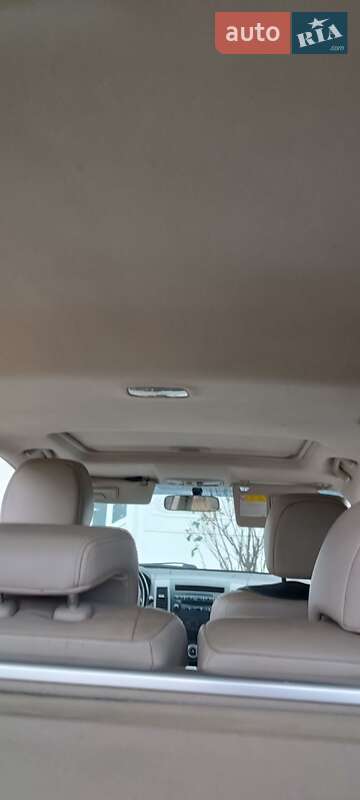 Позашляховик / Кросовер Mitsubishi Outlander 2007 в Чернівцях