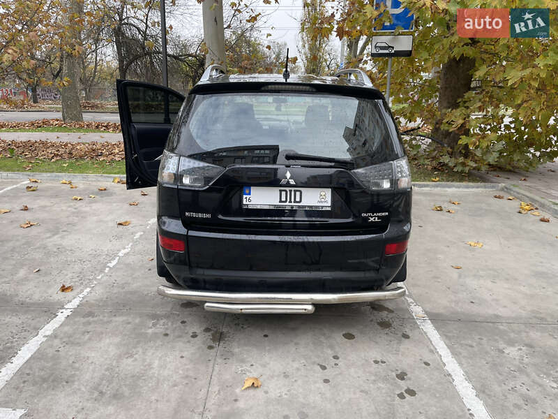 Внедорожник / Кроссовер Mitsubishi Outlander 2007 в Одессе