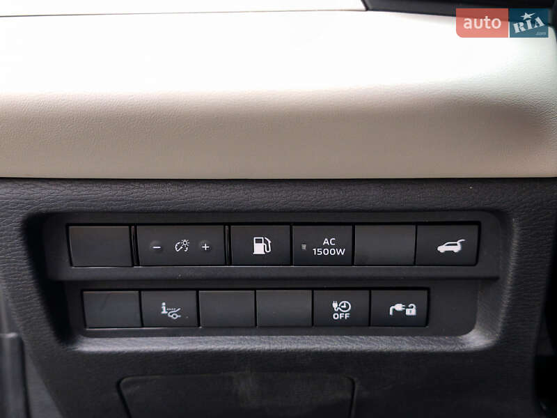 Позашляховик / Кросовер Mitsubishi Outlander 2022 в Івано-Франківську