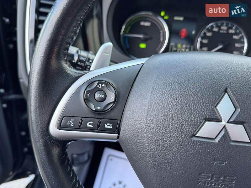 Позашляховик / Кросовер Mitsubishi Outlander 2014 в Дрогобичі