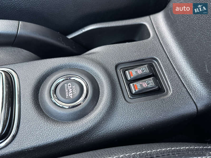 Позашляховик / Кросовер Mitsubishi Outlander 2014 в Дрогобичі