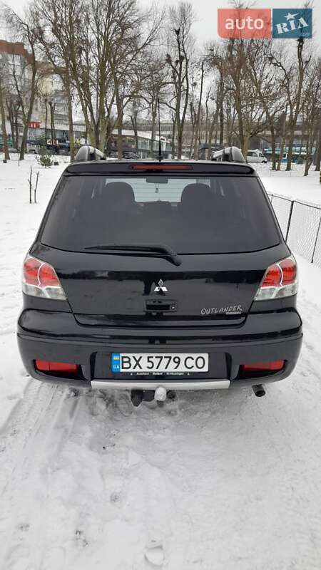 Внедорожник / Кроссовер Mitsubishi Outlander 2004 в Хмельницком