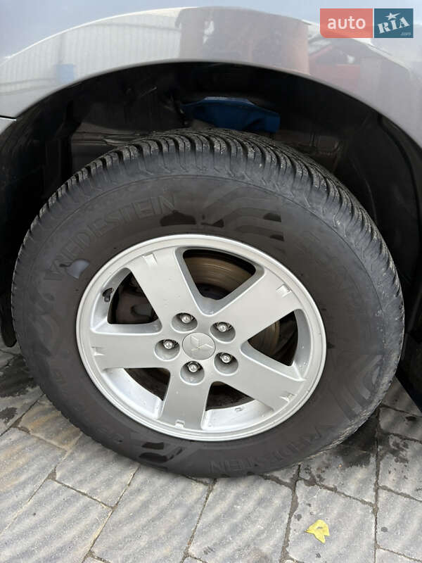 Позашляховик / Кросовер Mitsubishi Outlander 2012 в Перемишлянах