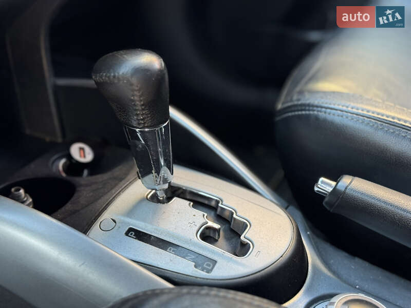 Внедорожник / Кроссовер Mitsubishi Outlander 2007 в Львове фото 7 Внедорожник / Кроссовер Mitsubishi Outlander 2007 в Львове
