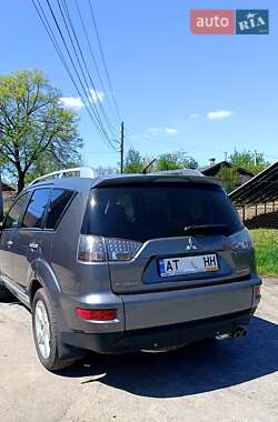 Внедорожник / Кроссовер Mitsubishi Outlander 2007 в Калуше