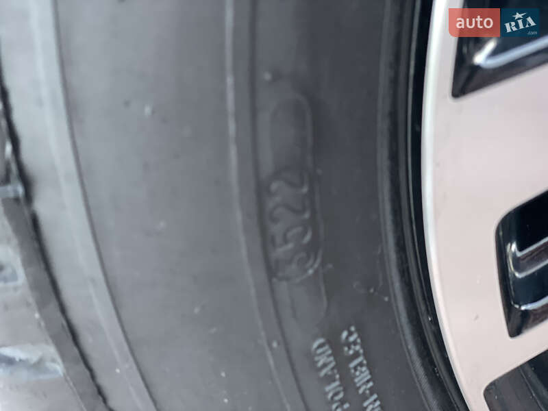 Внедорожник / Кроссовер Mitsubishi Outlander 2017 в Киеве фото 24 Внедорожник / Кроссовер Mitsubishi Outlander 2017 в Киеве