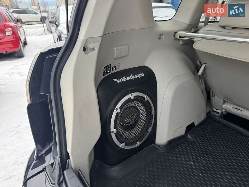 Внедорожник / Кроссовер Mitsubishi Outlander 2008 в Киеве