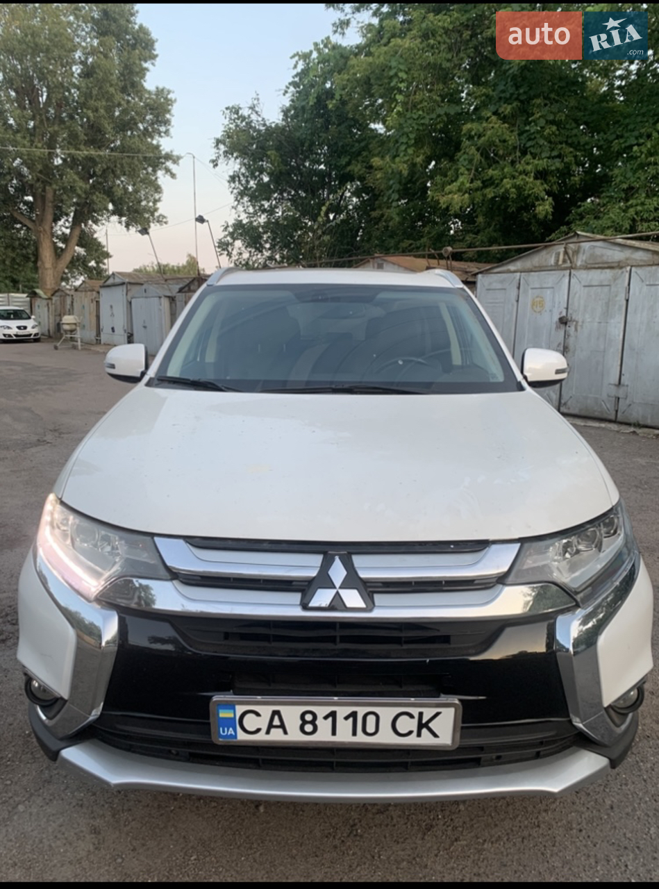 2015 Mitsubishi Outlander - мініатюра 34
