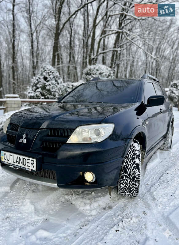 Внедорожник / Кроссовер Mitsubishi Outlander 2009 в Харькове