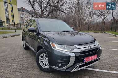 Позашляховик / Кросовер Mitsubishi Outlander 2020 в Ковелі