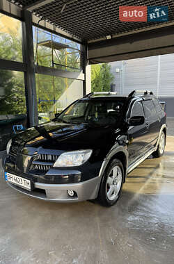 Позашляховик / Кросовер Mitsubishi Outlander 2005 в Петропавлівці