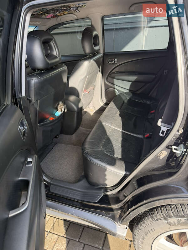 Позашляховик / Кросовер Mitsubishi Outlander 2005 в Петропавлівці фото 9 Позашляховик / Кросовер Mitsubishi Outlander 2005 в Петропавлівці