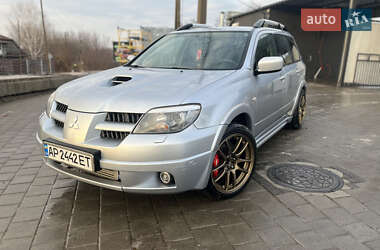 Позашляховик / Кросовер Mitsubishi Outlander 2005 в Запоріжжі