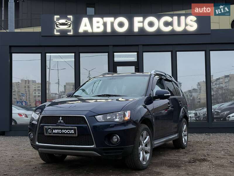 Внедорожник / Кроссовер Mitsubishi Outlander 2010 в Киеве