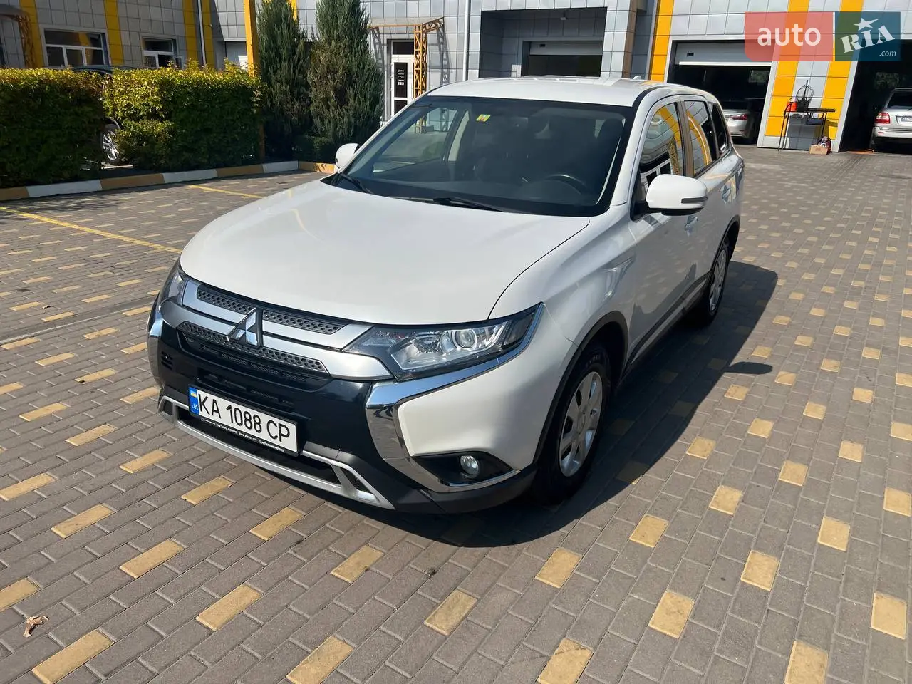 2020 Mitsubishi Outlander - мініатюра 22