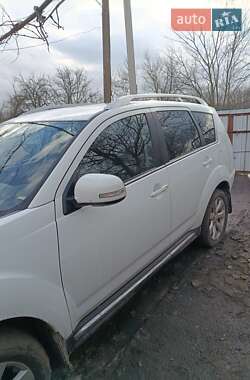 Внедорожник / Кроссовер Mitsubishi Outlander 2010 в Васильковке