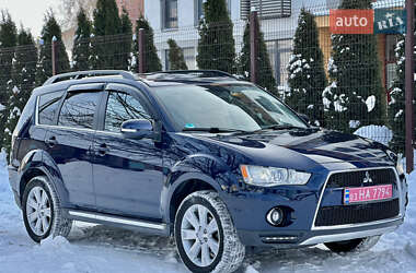 Внедорожник / Кроссовер Mitsubishi Outlander 2011 в Староконстантинове
