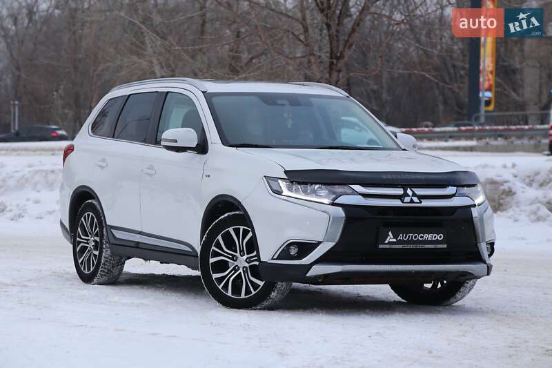 Mitsubishi Outlander 2017