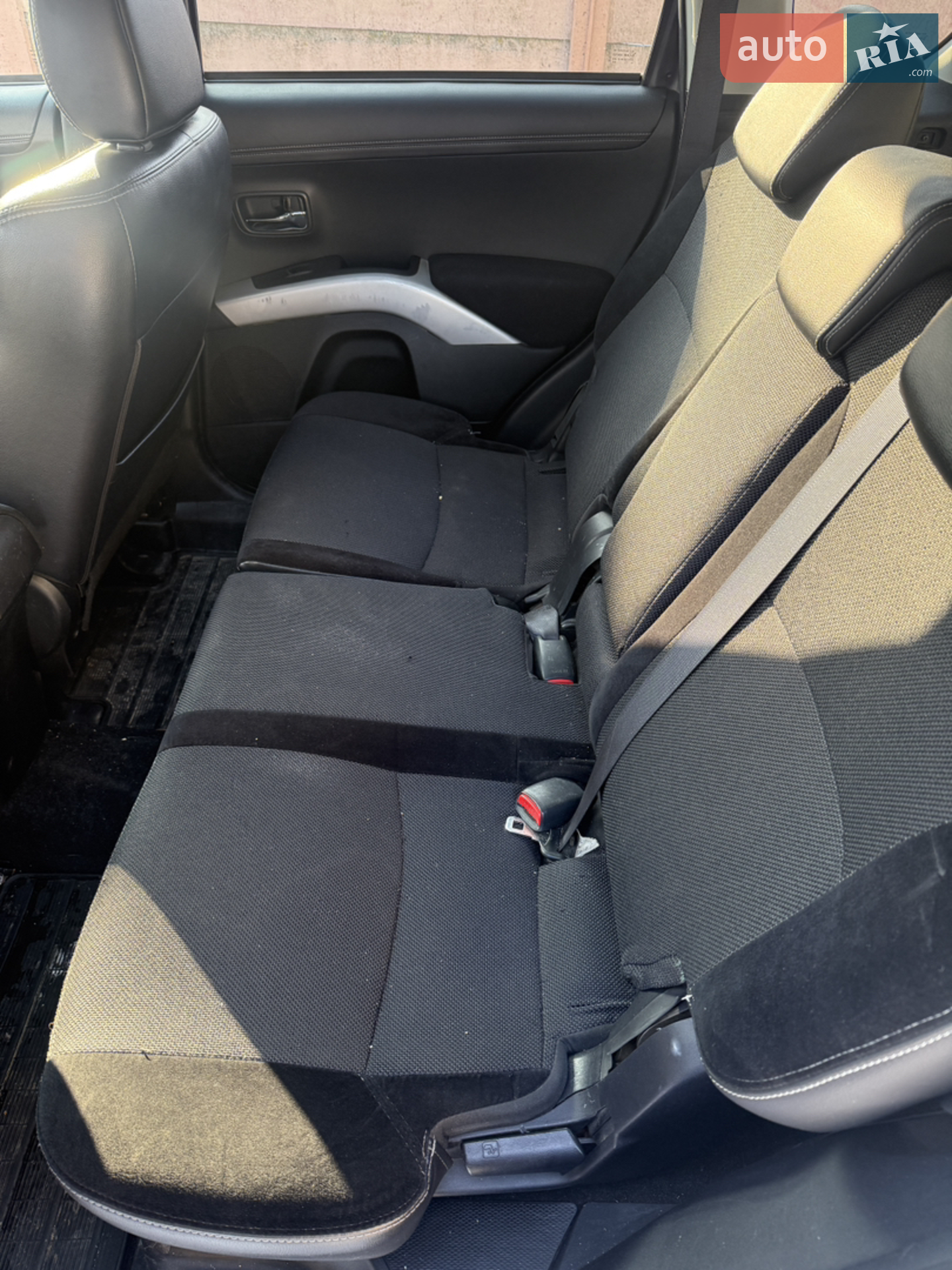 2011 Mitsubishi Outlander - мініатюра 8