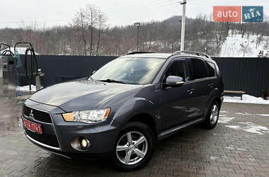 Внедорожник / Кроссовер Mitsubishi Outlander 2011 в Коломые
