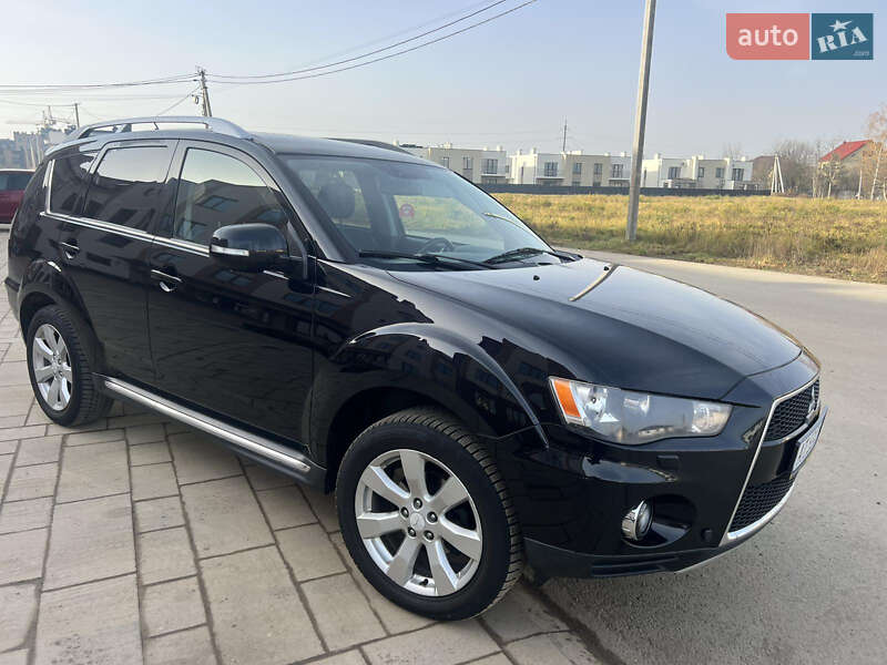 Внедорожник / Кроссовер Mitsubishi Outlander 2010 в Ивано-Франковске фото 10 Внедорожник / Кроссовер Mitsubishi Outlander 2010 в Ивано-Франковске
