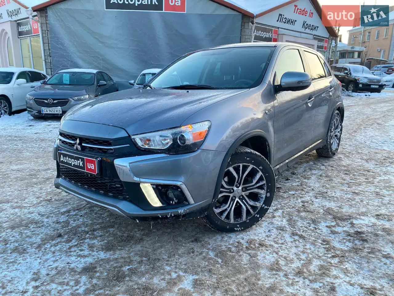 2017 Mitsubishi Outlander - мініатюра 10