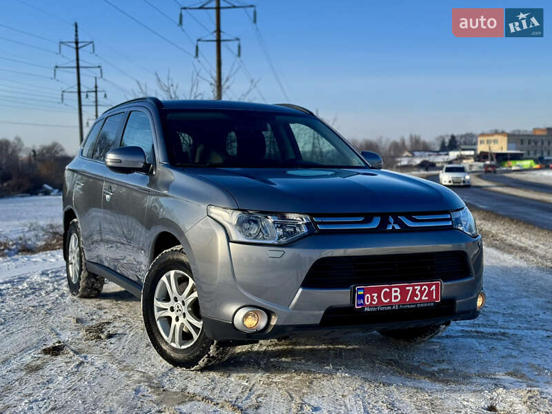 Mitsubishi Outlander 2013