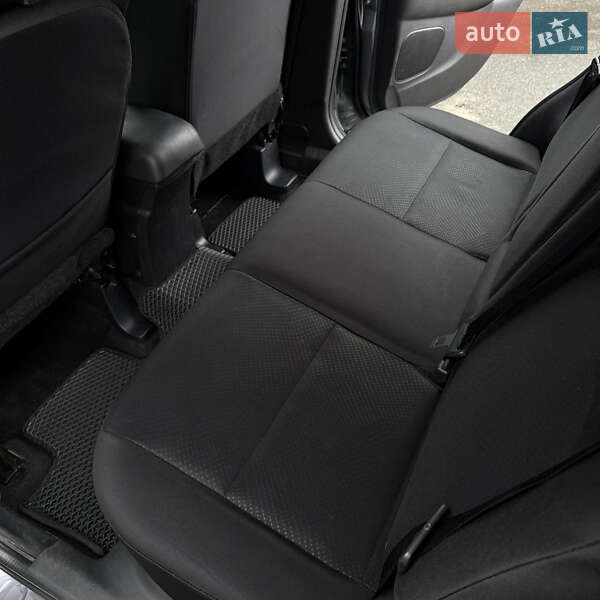 Внедорожник / Кроссовер Mitsubishi Outlander 2015 в Днепре