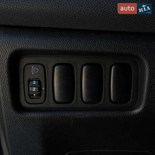 Внедорожник / Кроссовер Mitsubishi Outlander 2018 в Днепре