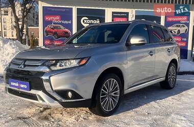 Внедорожник / Кроссовер Mitsubishi Outlander 2022 в Львове