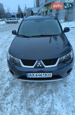 Внедорожник / Кроссовер Mitsubishi Outlander 2008 в Харькове