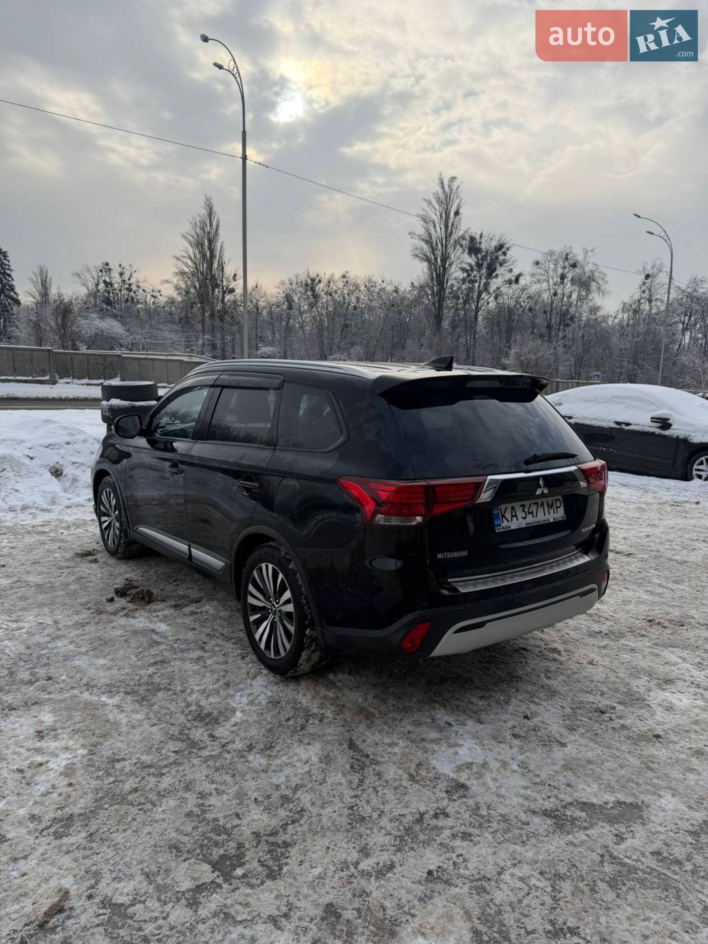 2018 Mitsubishi Outlander - мініатюра 4