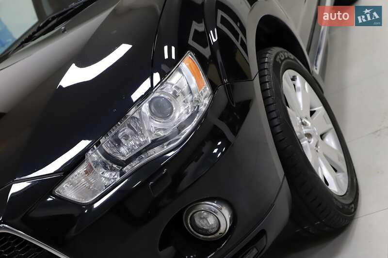 Позашляховик / Кросовер Mitsubishi Outlander 2012 в Дрогобичі