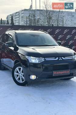 Внедорожник / Кроссовер Mitsubishi Outlander 2013 в Сумах