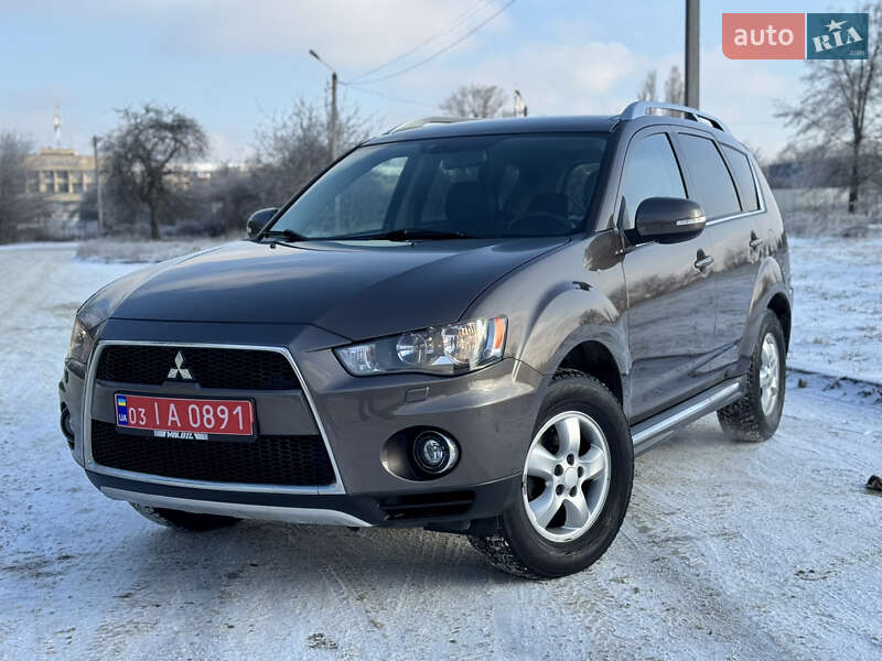 Mitsubishi Outlander 2010