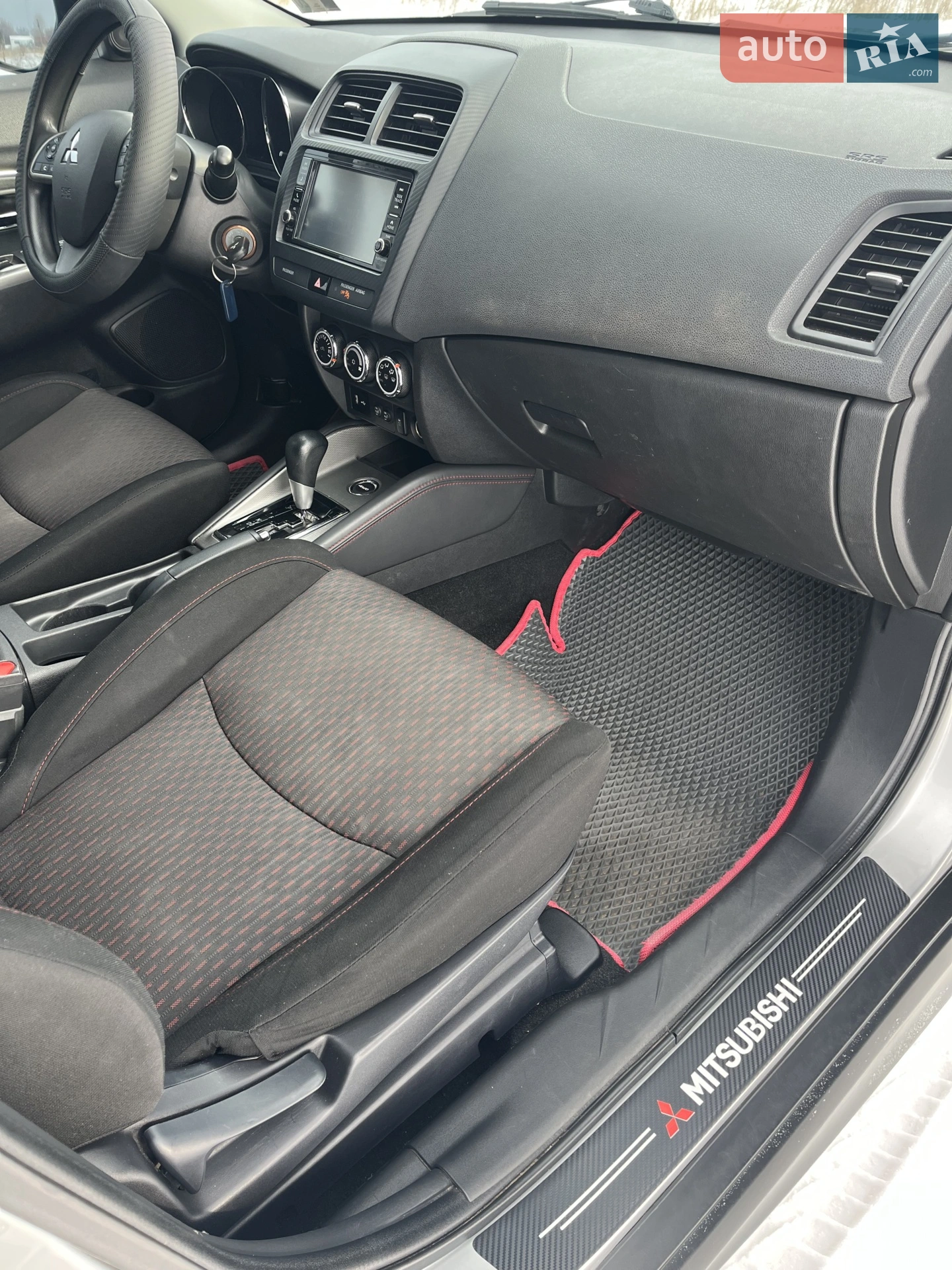 2018 Mitsubishi Outlander - мініатюра 5